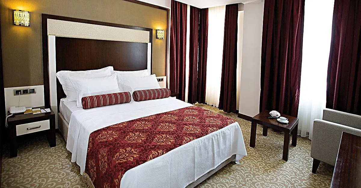 Lavin Hotel & Spa Denizli  4*, Denizli (Denizli)